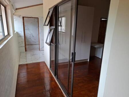 2 Bedroom Flat in Brooklyn