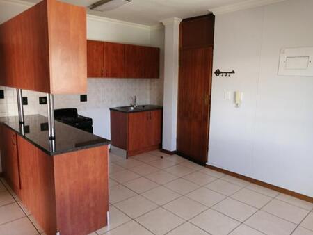 2 Bedroom Apartment in Hatfield