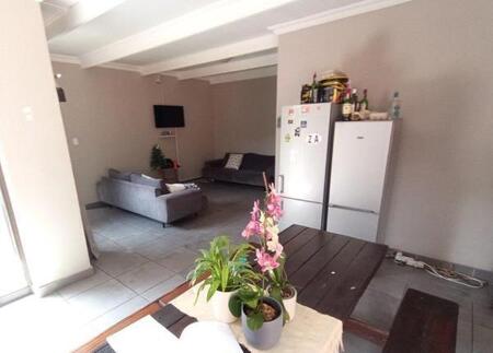 11 Bedroom House in Brooklyn