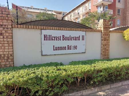 Bachelor apartment in Hillcrest