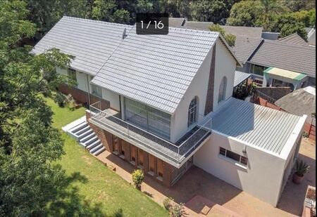 4 Bedroom House in Waterkloof Ridge