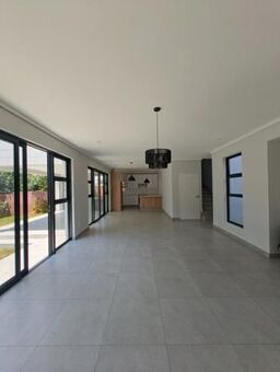 3 Bedroom House in Ashlea Gardens