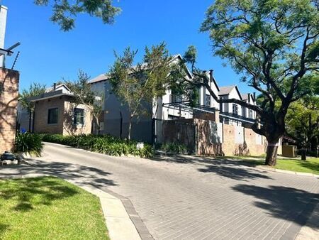 2 Bedroom Townhouse in Brooklyn