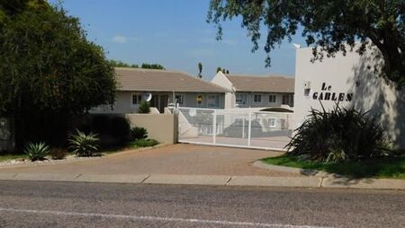 3 Bedroom Townhouse in Sterrewag