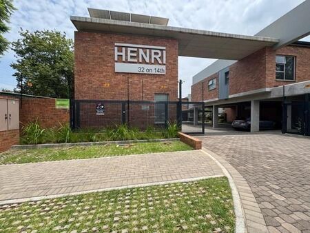 2 Bedroom Apartment in Menlo Park