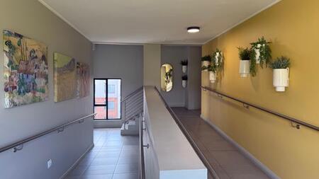 2 Bedroom Apartment in Waterkloof Ridge