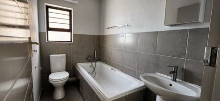 3 Bedroom Apartment in Sinoville