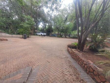 5 Bedroom House in Annlin