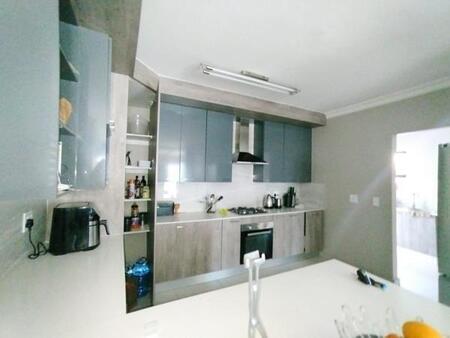 3 Bedroom Apartment in Montana