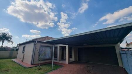 3 Bedroom House in Montana