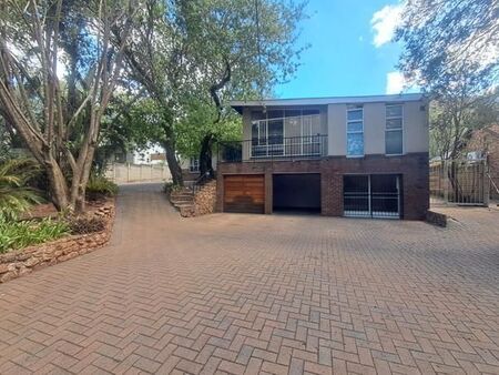 4 Bedroom House in Annlin