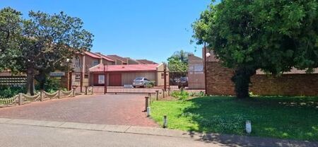 2 Bedroom Townhouse in Dorandia