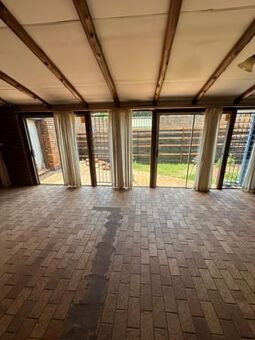 3 Bedroom House in Magalieskruin