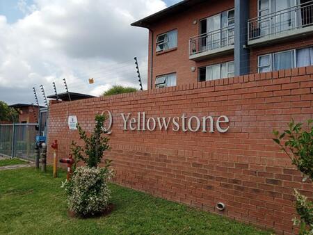 2 Bedroom Apartment in Montana