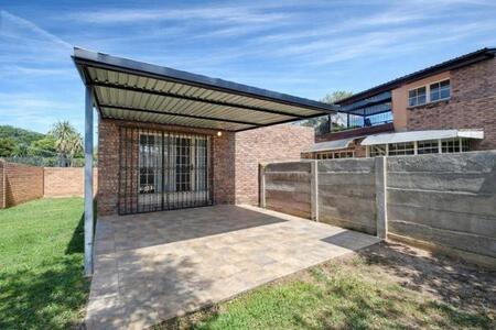 1 Bedroom Apartment in Doornpoort