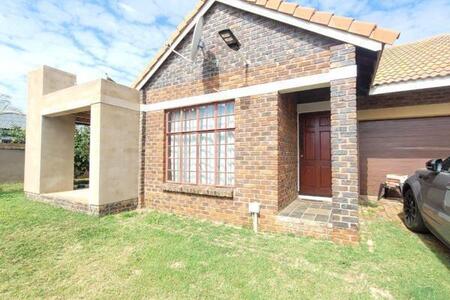 3 Bedroom House in Doornpoort