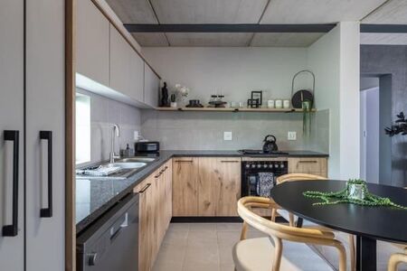 3 Bedroom Apartment in Willow Acres