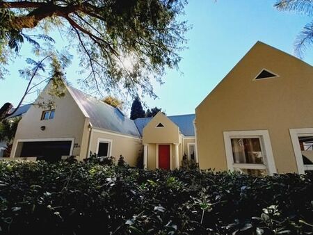 3 Bedroom House in Silver Lakes Golf Estate