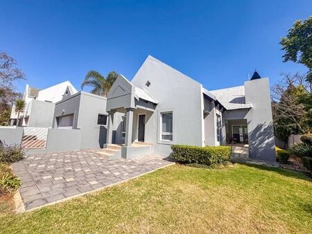 3 Bedroom House in Silver Lakes Golf Estate