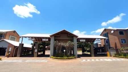 2 Bedroom Apartment in Roodeplaat