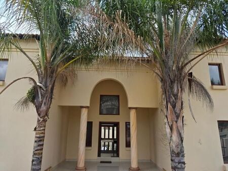 4 Bedroom House in Sable Hills Waterfront Estate