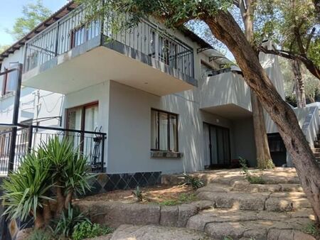 2 Bedroom Apartment in Roodeplaat