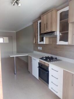 2 Bedroom Apartment in Andeon Ah