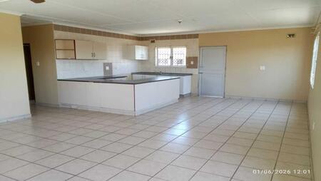 3 Bedroom House in Umhlatuzana
