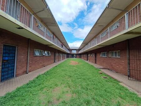 2 Bedroom Apartment in Pretoria West