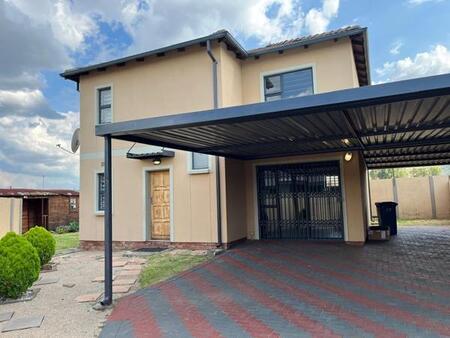 3 Bedroom Duplex in Andeon Ah