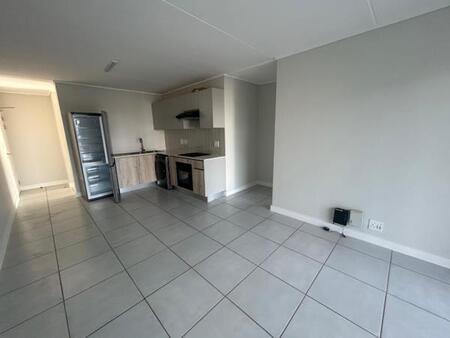 2 Bedroom Apartment in Mooikloof Ridge