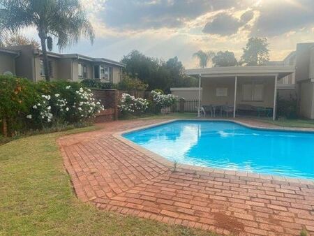 3 Bedroom Duplex in Murrayfield