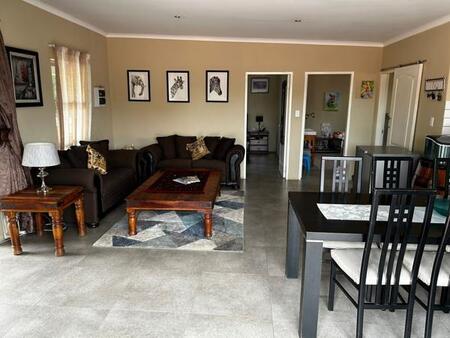 2 Bedroom Flat in Meyerspark