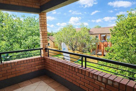 2 Bedroom Apartment in Equestria