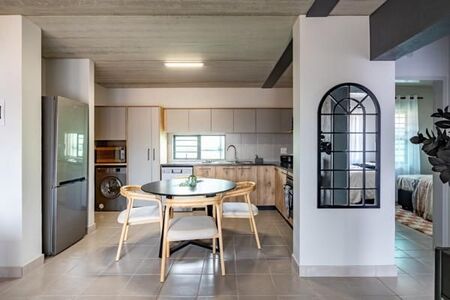 3 Bedroom Apartment in Val de Grace