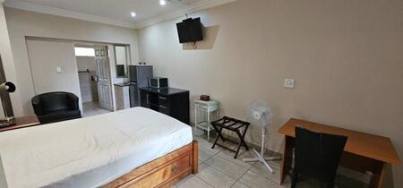 1 Bedroom House in Meyerspark