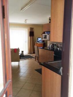 2 Bedroom Apartment in Silverton