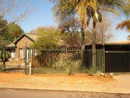 3 Bedroom House in Silverton