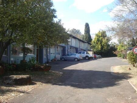 2 Bedroom Duplex in Murrayfield