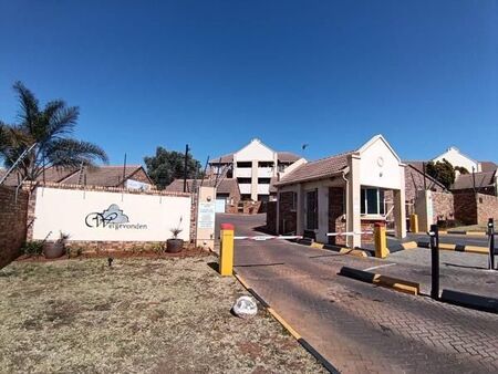 2 Bedroom Apartment in Olympus