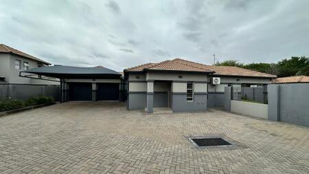 3 Bedroom House in Equestria