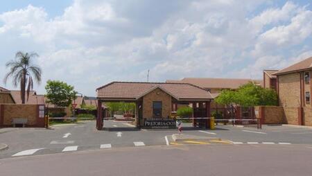 1 Bedroom Apartment in Equestria