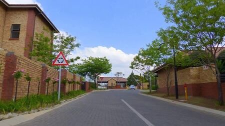 1 Bedroom Apartment in Equestria