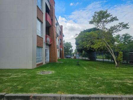 2 Bedroom Apartment in Waterkloof Glen