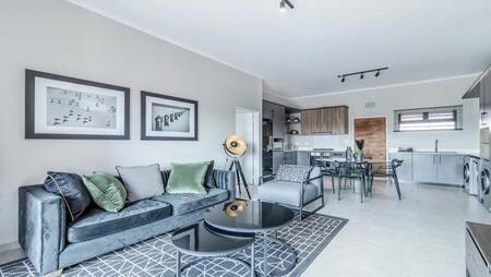 2 Bedroom Apartment in Rietvalleirand