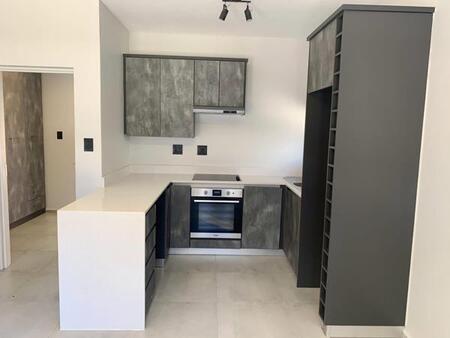 1 Bedroom Apartment in Menlo Park