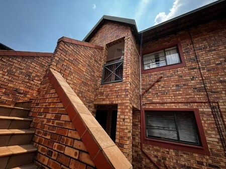 2 Bedroom Apartment in Hatfield