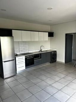 1 Bedroom Apartment in Menlo Park