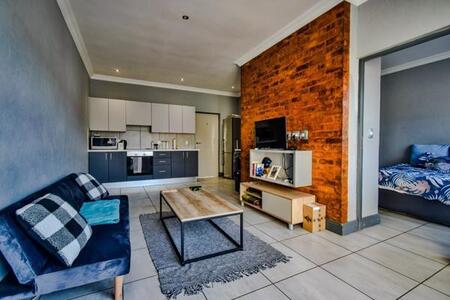 1 Bedroom Apartment in Menlo Park