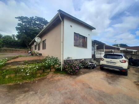 2 Bedroom Simplex in Umhlatuzana